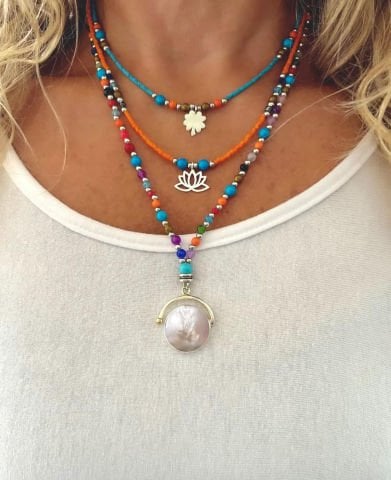 Doğaltaş Gümüş Yonca Lotus Çiçeği Sedef İnci Gerçek Taş Kolye Kombin