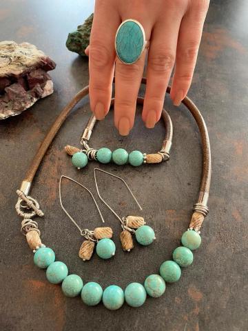 Doğaltaş Gümüş Turkuaz Taşlı Derili Set