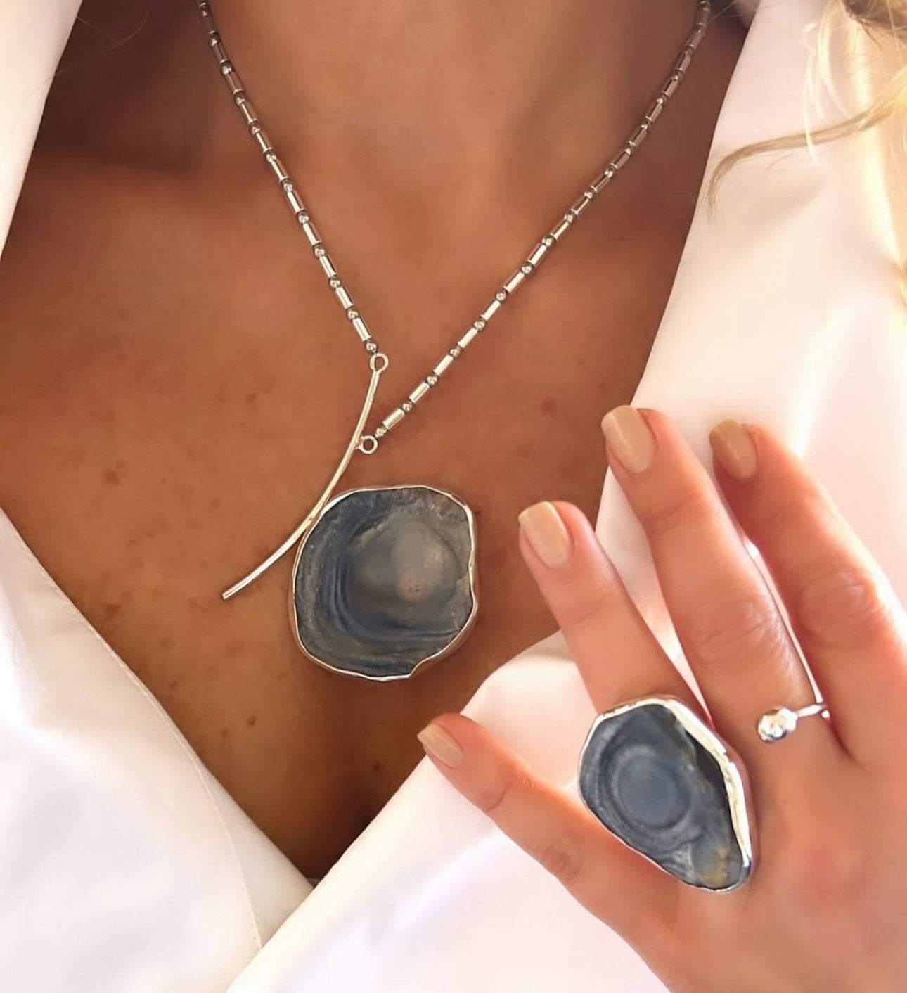 Doğaltaş Gümüş Kalsedon Taşlı Kolye ve Yüzük Set