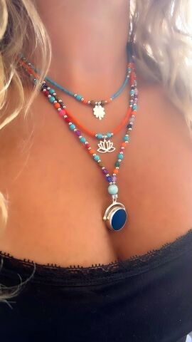 Doğaltaş Gümüş Yonca Lotus Çiçeği Mavi Kuvars Gerçek Taş Kolye Kombin