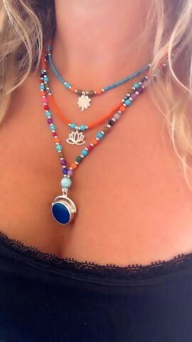 Doğaltaş Gümüş Yonca Lotus Çiçeği Mavi Kuvars Gerçek Taş Kolye Kombin