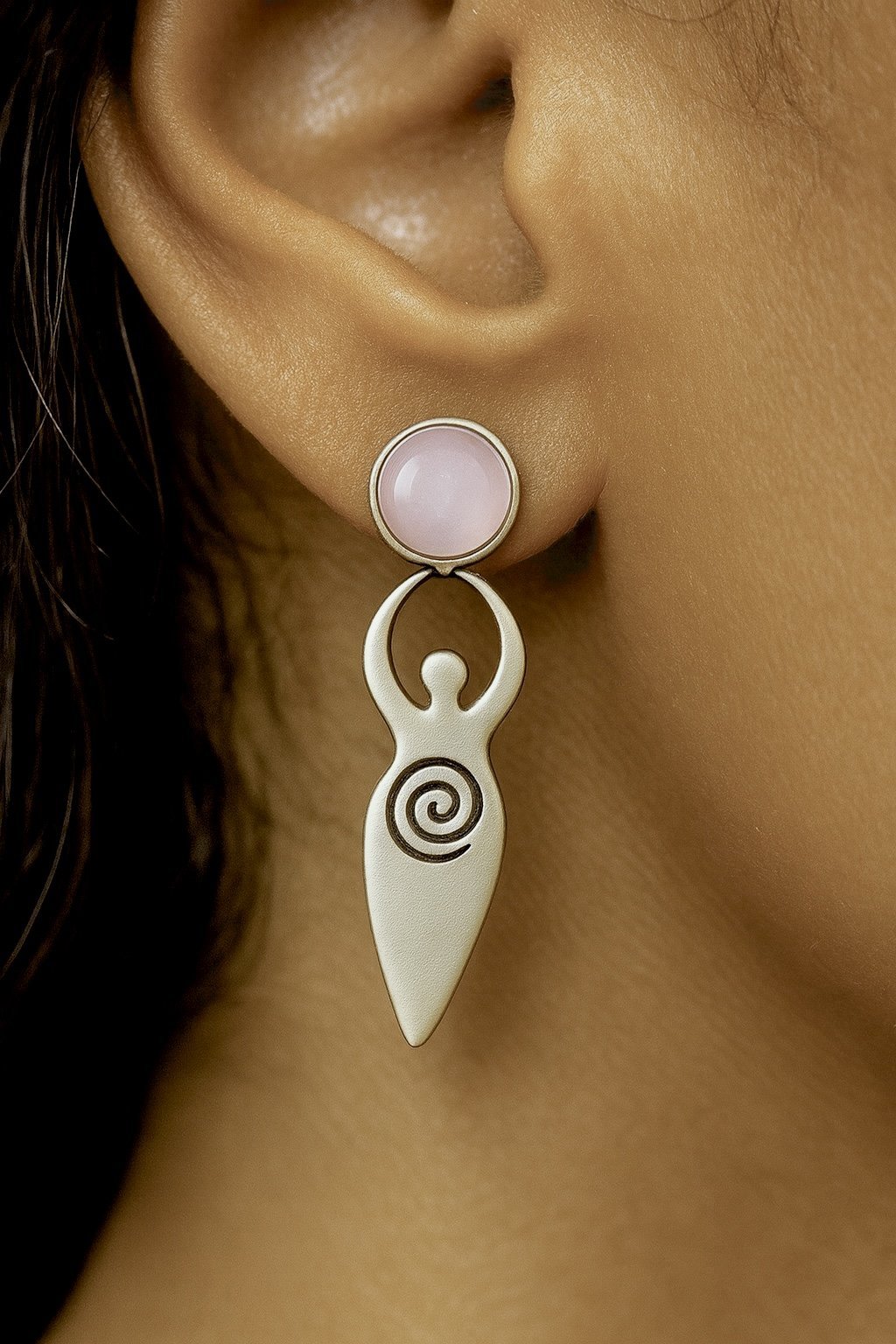 925 Ayar Gümüş Spiral Tanrıça Pembe Kuvars Küpe