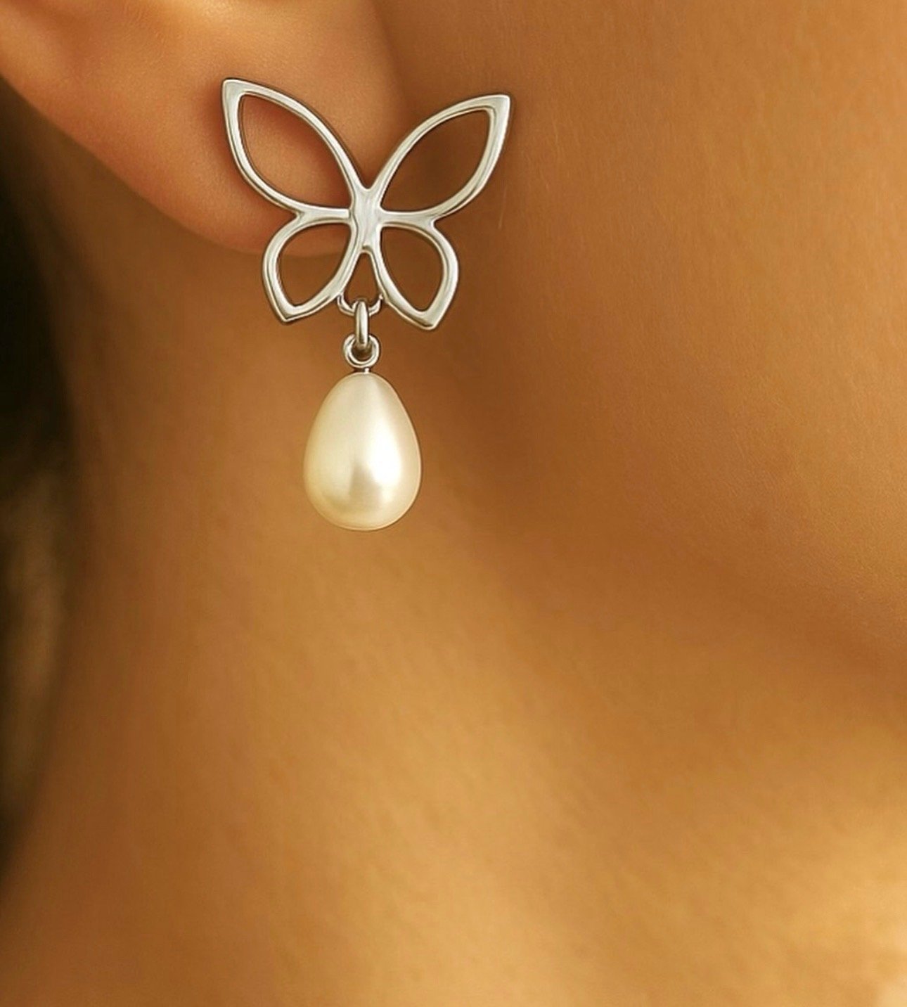 925 Ayar Gümüş Kelebek İnci Küpe