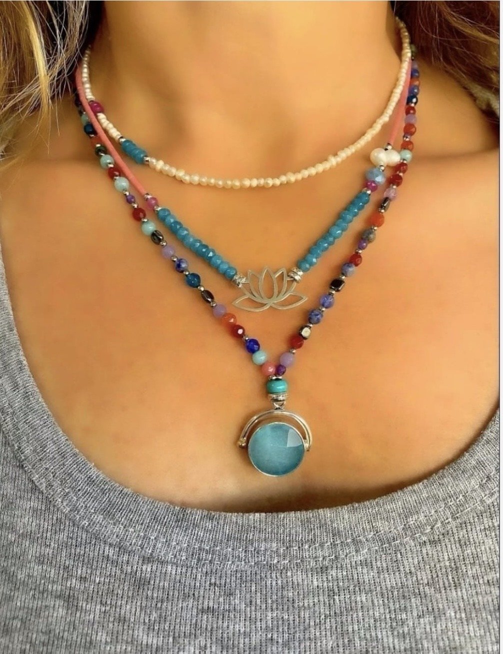 Doğaltaş Gümüş Lotus Çiçeği Mavi Kuvars Kolye Kombin