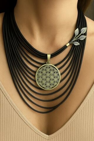 925 Ayar Gümüş Yaşam Çiçeği Zeytin Dalı Deri Kolye