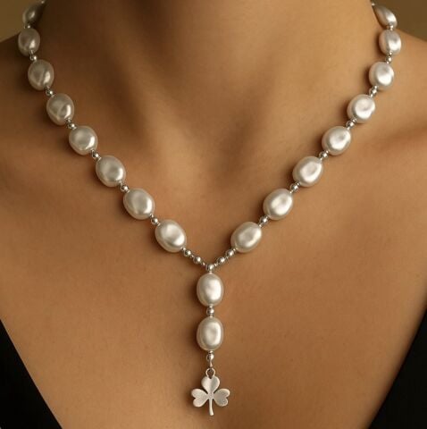925 Ayar Gümüş Yonca İnci Kolye