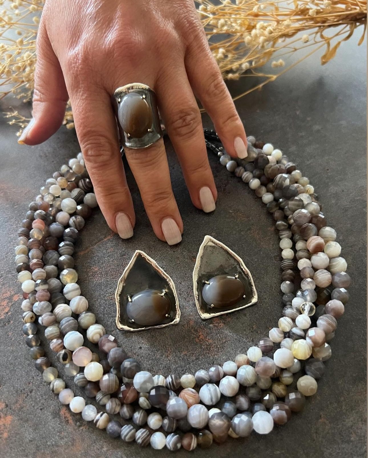 925 Ayar Gümüş Bosvana Akik Taşlı Küpe