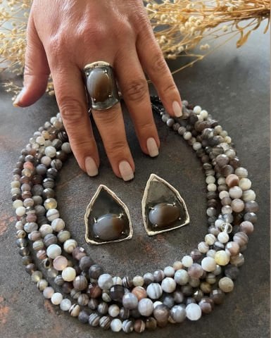 925 Ayar Gümüş Bosvana Akik Taşlı Küpe