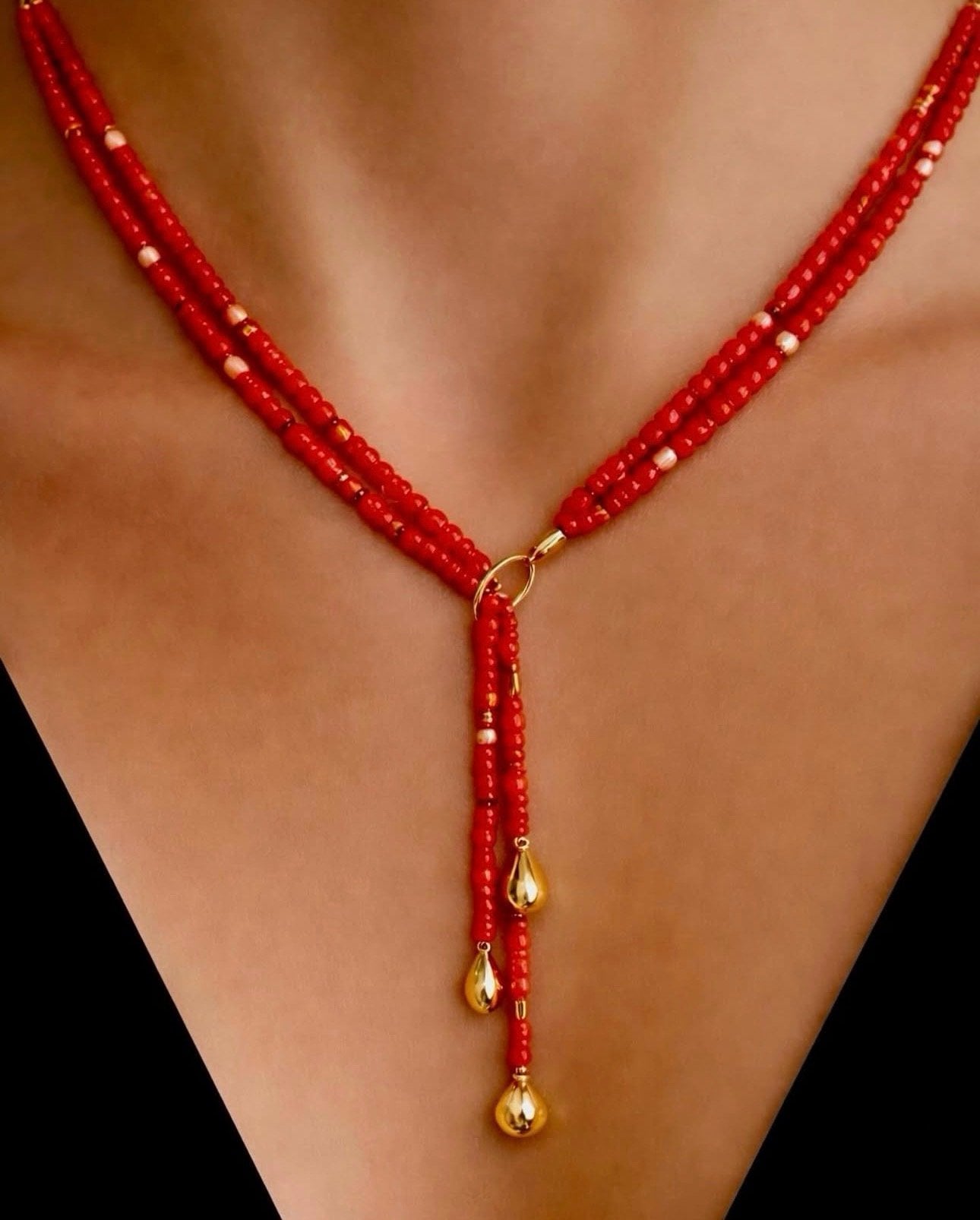 Mercan Taşlı Kolye