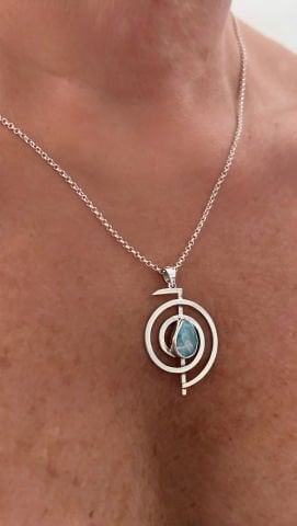 925 Ayar Gümüş Spiral Mavi Kuvars Zincir Kolye