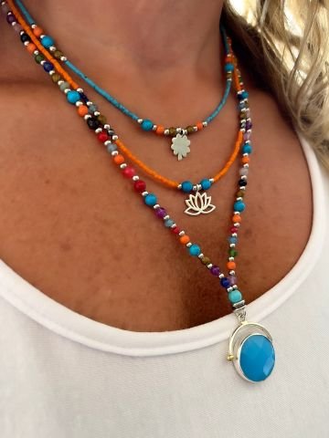 Doğaltaş Gümüş Yonca Lotus Çiçeği Mavi Kuvars Gerçek Taş Kolye Kombin